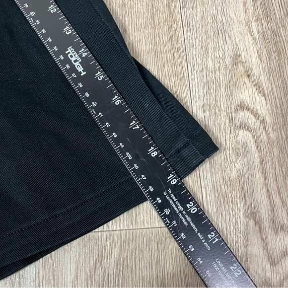 LA Sport Black Shorts Pleated wide leg bermuda shorts 27 Waist - Picture 9 of 9